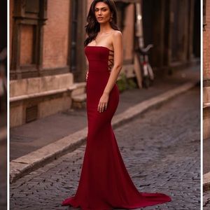 Alamour Halina strapless gown (formal) - wine red - tie back